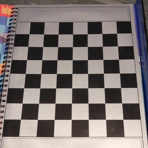 The Amazing Game Board Book - Picture 7 of 11